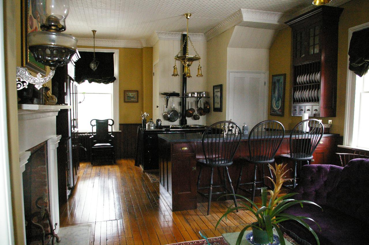 Oakcliff Bed And Breakfast Halfmoon Eksteriør bilde