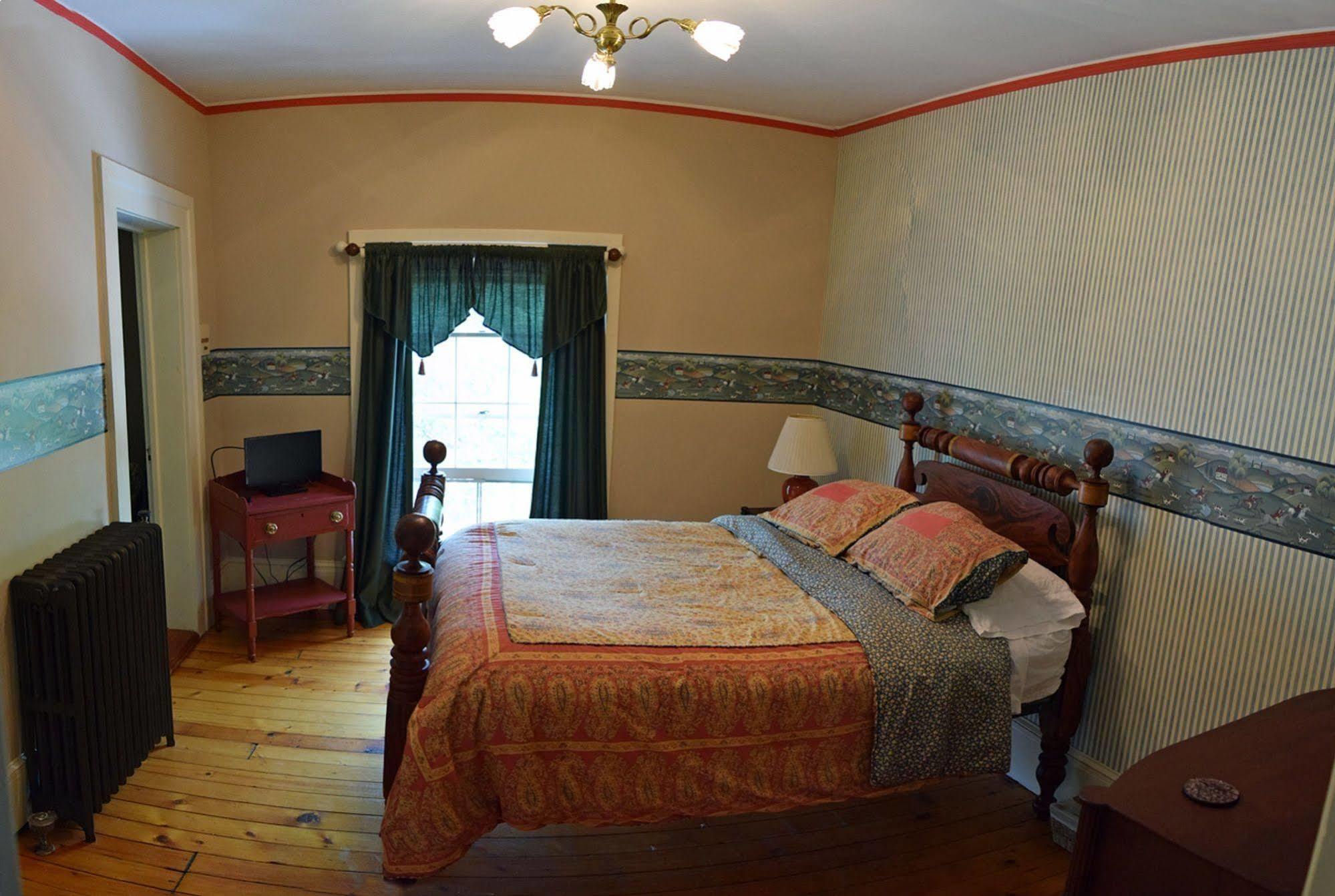 Oakcliff Bed And Breakfast Halfmoon Eksteriør bilde