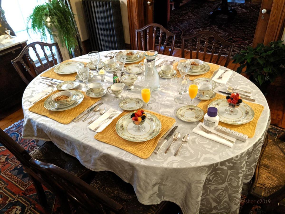 Oakcliff Bed And Breakfast Halfmoon Eksteriør bilde